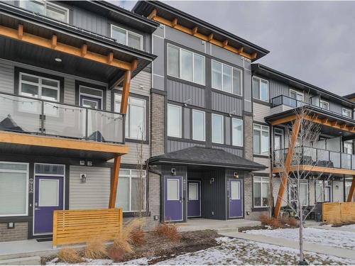 911-10060 46 Street Ne, Calgary, AB - Outdoor With Balcony