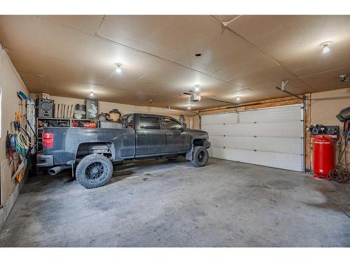 9028 Fairmount Drive Se, Calgary, AB - Indoor Photo Showing Garage