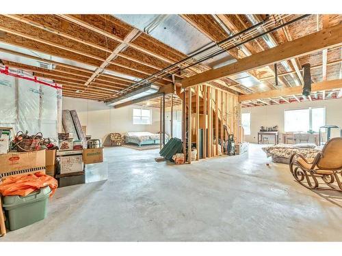 147-1000 Glenhaven Way, Cochrane, AB - Indoor Photo Showing Basement