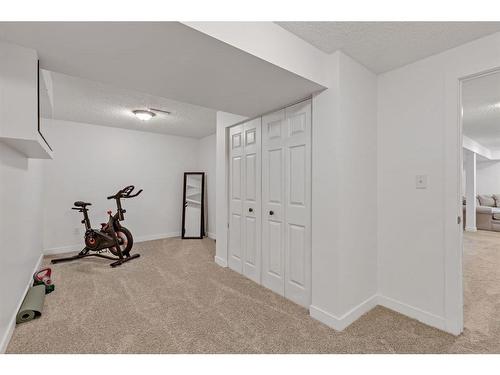 4216 Chippewa Road Nw, Calgary, AB - Indoor