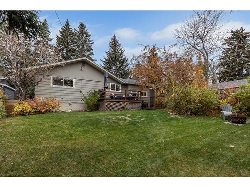 4216 Chippewa Road Nw, Calgary, AB - Outdoor