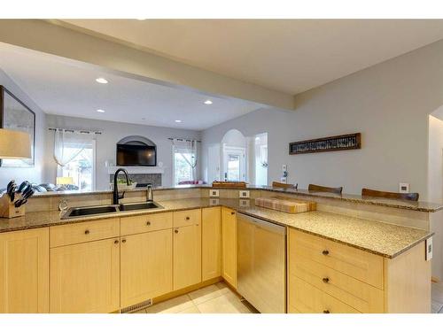 2808 30 Street Sw, Calgary, AB - Indoor Photo Showing Kitchen With Double Sink