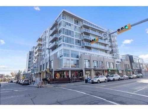 314-1087 2 Avenue Nw, Calgary, AB - Outdoor With Facade