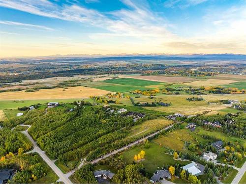 242253 Westbluff Road, Rural Rocky View County, AB 