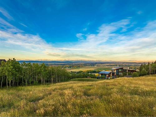 242253 Westbluff Road, Rural Rocky View County, AB 