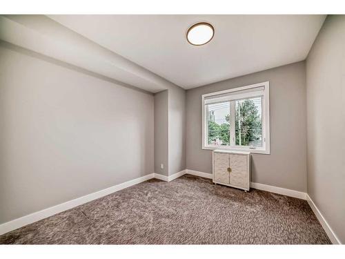 3535 7 Avenue Sw, Calgary, AB - Indoor Photo Showing Other Room