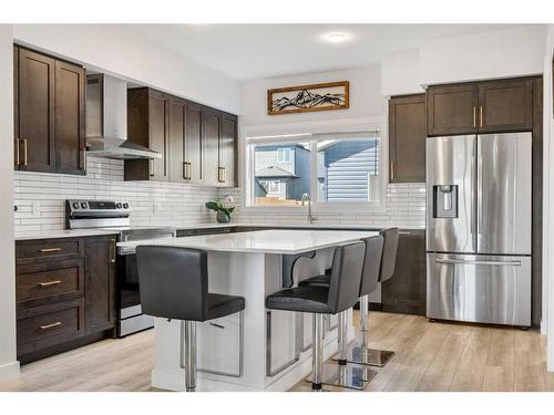 31 Legacy Glen Rise Se, Calgary, AB - Indoor Photo Showing Kitchen With Stainless Steel Kitchen With Upgraded Kitchen