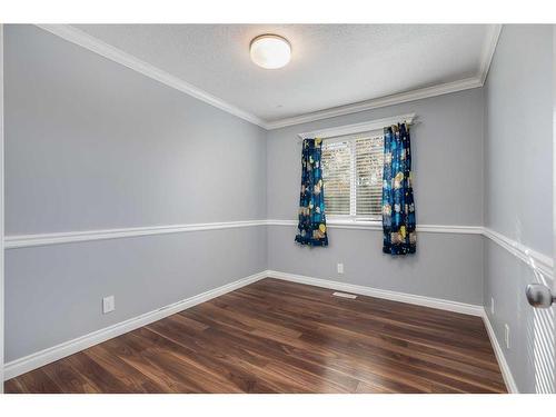 109 Alder Crescent Se, Airdrie, AB - Indoor Photo Showing Other Room