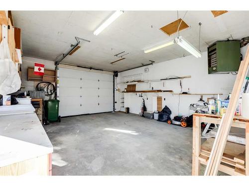 109 Alder Crescent Se, Airdrie, AB - Indoor Photo Showing Garage