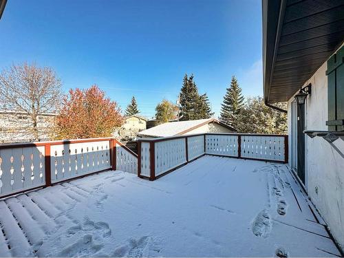 106 Huntham Place Ne, Calgary, AB - Outdoor