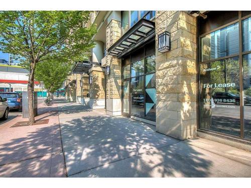 231-222 Riverfront Avenue Sw, Calgary, AB - Outdoor