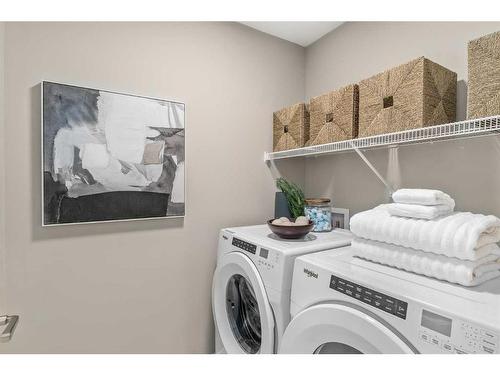 1119 Mahogany Boulevard Se, Calgary, AB - Indoor Photo Showing Laundry Room