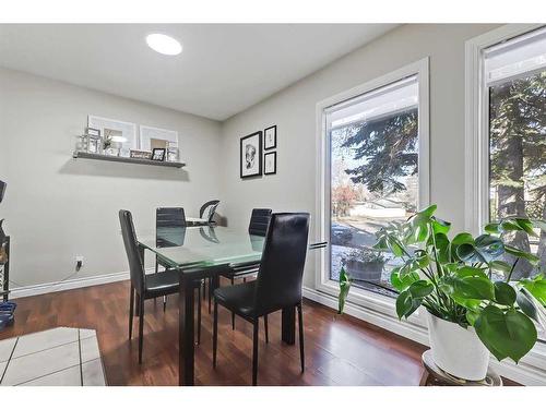 415 Midridge Drive Se, Calgary, AB - Indoor Photo Showing Dining Room