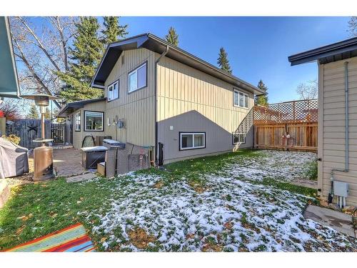 415 Midridge Drive Se, Calgary, AB - Outdoor With Exterior