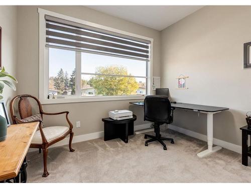 5232 Bowness Road Nw, Calgary, AB - Indoor Photo Showing Office