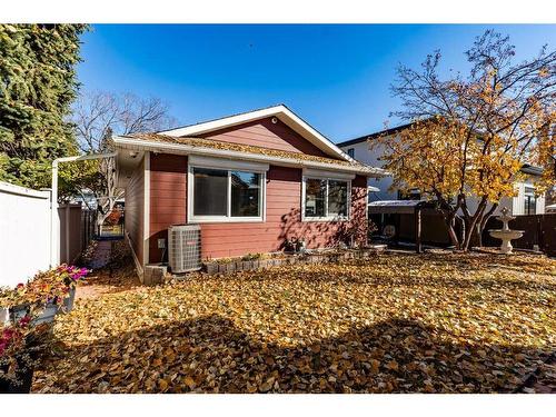 2231 Sumac Road Nw, Calgary, AB - Outdoor