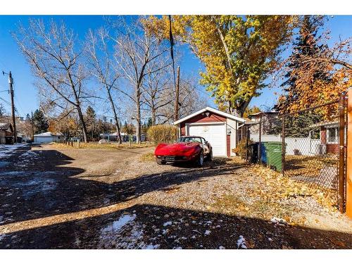 2231 Sumac Road Nw, Calgary, AB - Outdoor