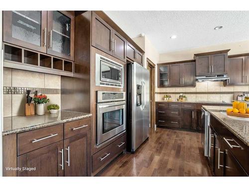 15 Silverado Skies Manor Sw, Calgary, AB - Indoor Photo Showing Kitchen With Upgraded Kitchen