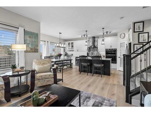 162 Rockyspring Circle Nw, Calgary, AB - Indoor Photo Showing Living Room