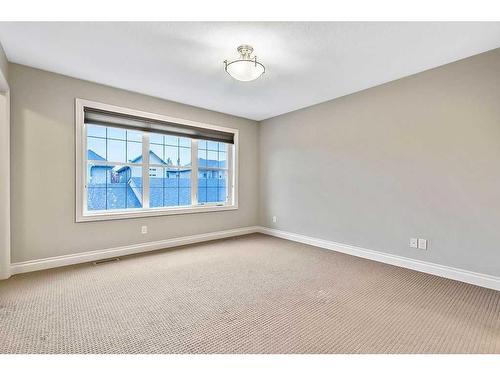 226 Quarry Park Boulevard Se, Calgary, AB - Indoor Photo Showing Other Room