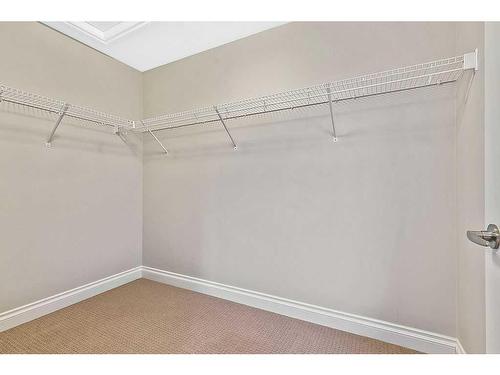 226 Quarry Park Boulevard Se, Calgary, AB - Indoor With Storage