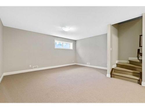 226 Quarry Park Boulevard Se, Calgary, AB - Indoor