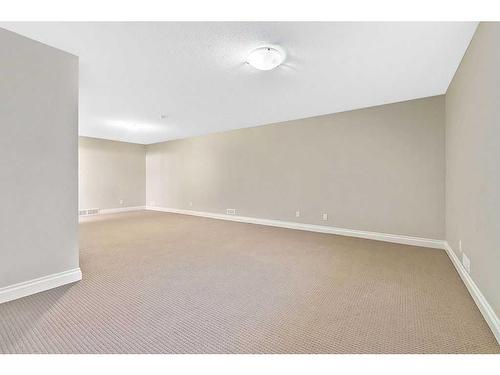 226 Quarry Park Boulevard Se, Calgary, AB - Indoor Photo Showing Other Room