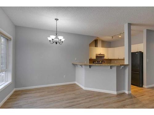 103-44 6A Street Ne, Calgary, AB - Indoor Photo Showing Kitchen