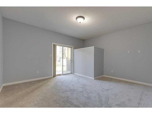 103-44 6A Street Ne, Calgary, AB - Indoor Photo Showing Other Room