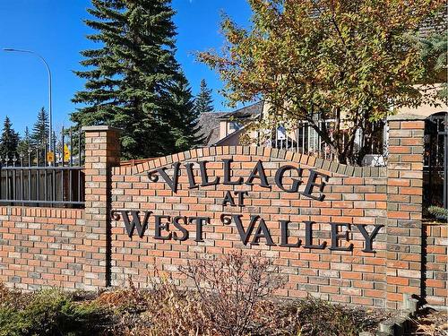 Unit #1-26 Quigley Drive, Cochrane, AB - Outdoor