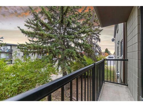 8-2902 17 Avenue Sw, Calgary, AB - Outdoor With Balcony With Exterior