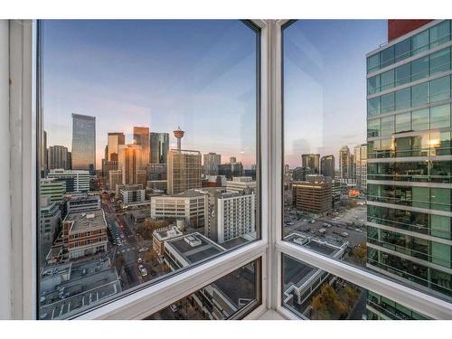 1801-215 13 Avenue Sw, Calgary, AB -  Photo Showing Other Room