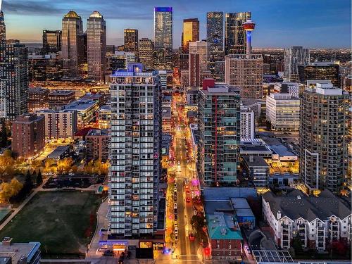 1801-215 13 Avenue Sw, Calgary, AB - Outdoor With View