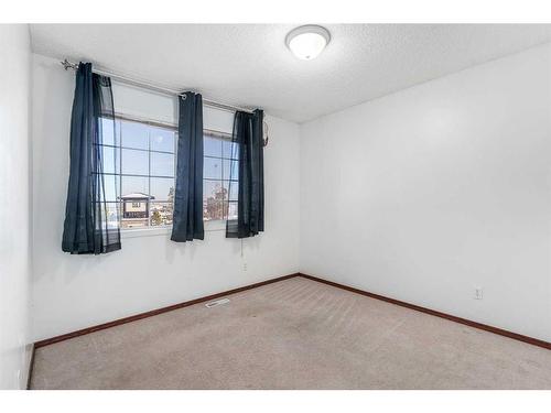 278 Panorrama Hills Lane Nw, Calgary, AB - Indoor Photo Showing Other Room