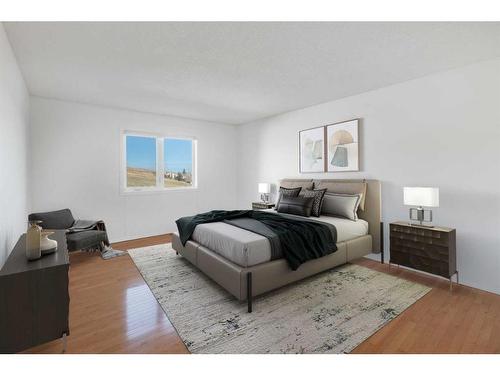 120 Norquay Heights Nw, Calgary, AB - Indoor Photo Showing Bedroom