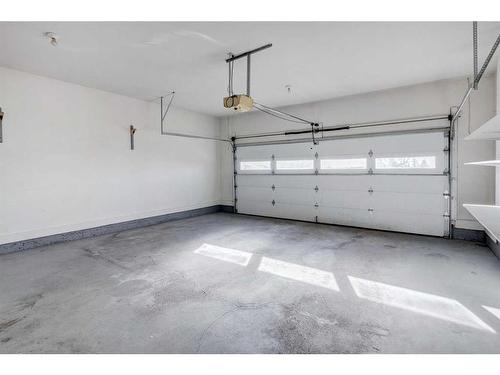 120 Norquay Heights Nw, Calgary, AB - Indoor Photo Showing Garage