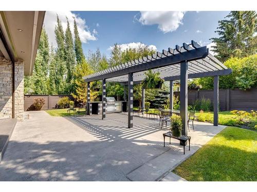 4248 Britannia Drive Sw, Calgary, AB - Outdoor