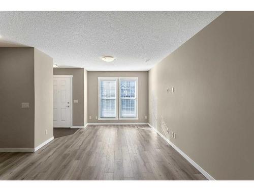 74 Auburn Bay Link Se, Calgary, AB - Indoor Photo Showing Other Room