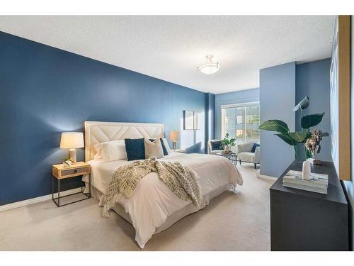 607-114 15 Avenue Sw, Calgary, AB - Indoor Photo Showing Bedroom