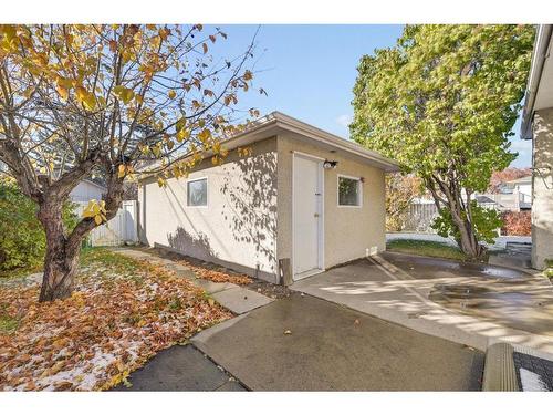 2231 Murphy Road Ne, Calgary, AB - Outdoor