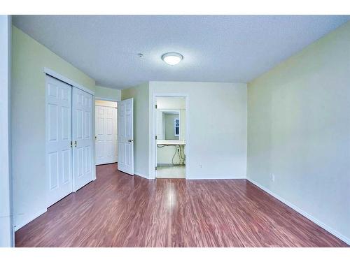 310-290 Shawville Way Se, Calgary, AB - Indoor Photo Showing Other Room