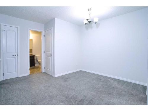 3105-315 Southampton Drive Sw, Calgary, AB - Indoor Photo Showing Other Room