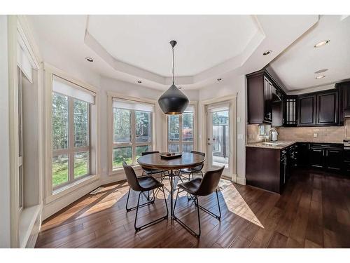 4 Rockcliff Point Nw, Calgary, AB - Indoor Photo Showing Dining Room