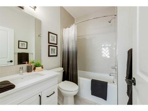 1177 Iron Landing Avenue, Crossfield, AB - Indoor Photo Showing Bathroom