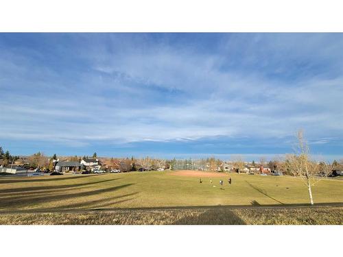 83 Berwick Crescent Nw, Calgary, AB - Outdoor With View