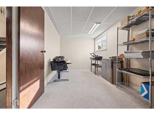 1723 22 Avenue Nw, Calgary, AB - Indoor