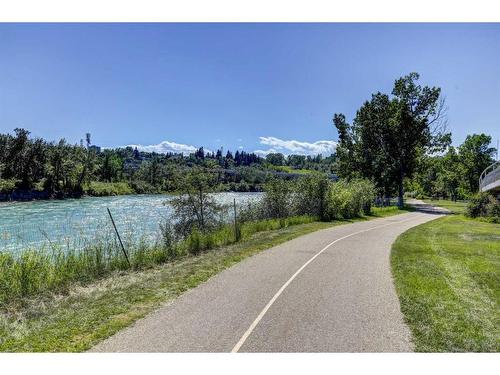 314-1321 Kensington Close Nw, Calgary, AB - Outdoor With View