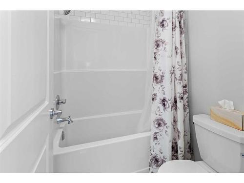 57 Edith Gate Nw, Calgary, AB - Indoor Photo Showing Bathroom