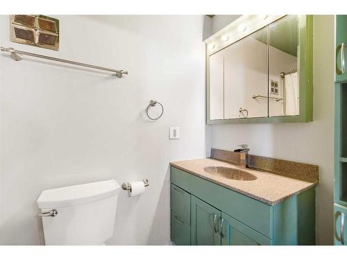 1-10816 5 Street Sw, Calgary, AB - Indoor Photo Showing Bathroom