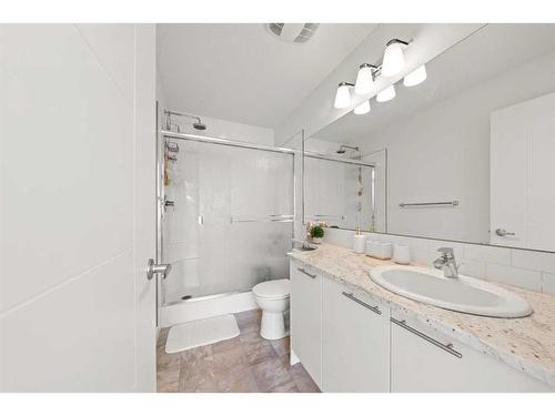 317 Redstone View Ne, Calgary, AB - Indoor Photo Showing Bathroom